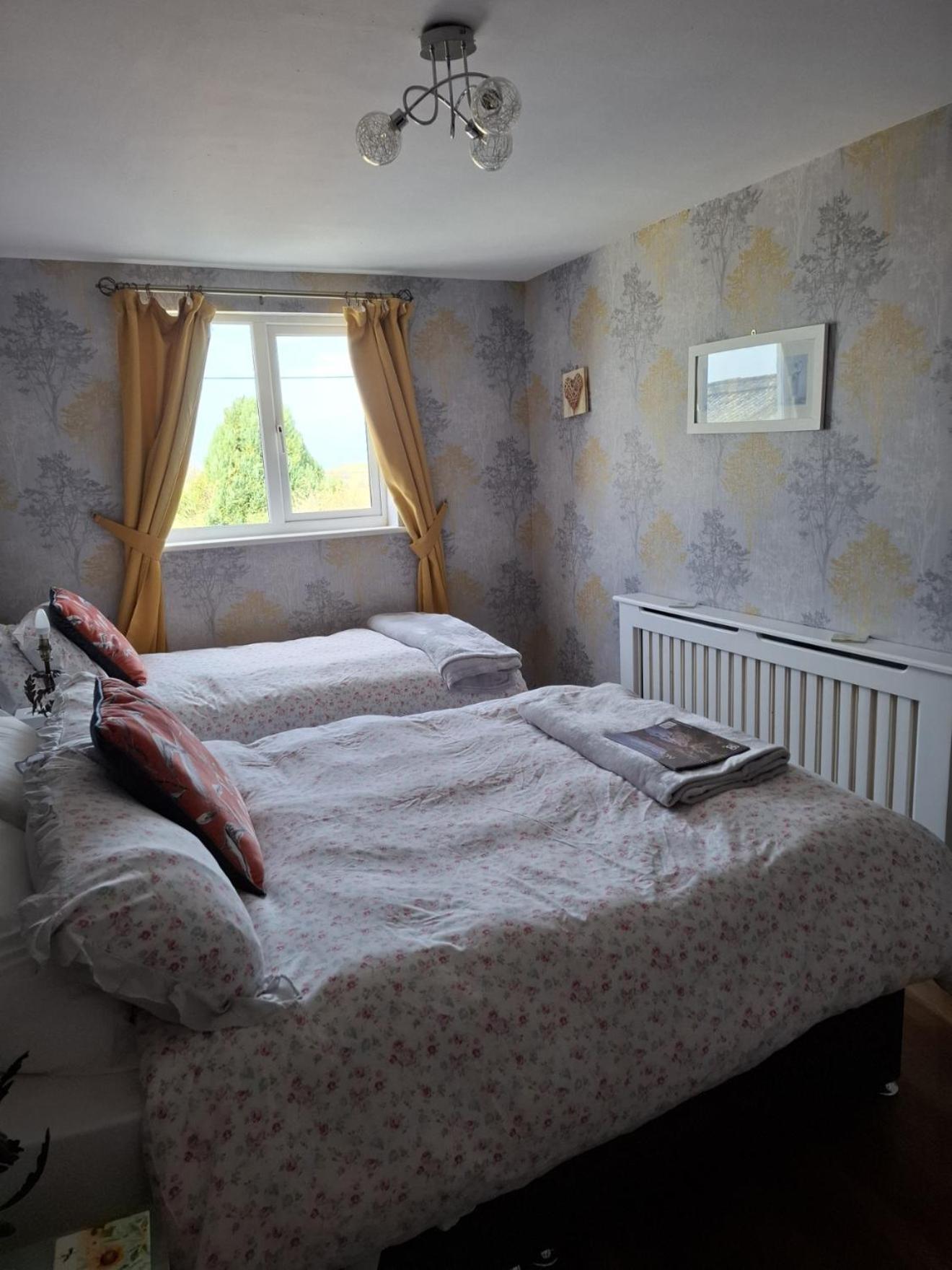 Sportsmans Lodge Bed And Breakfast Amlwch Bilik gambar