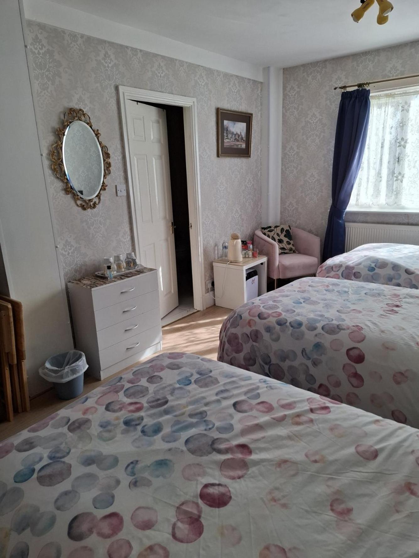 Sportsmans Lodge Bed And Breakfast Amlwch Bilik gambar